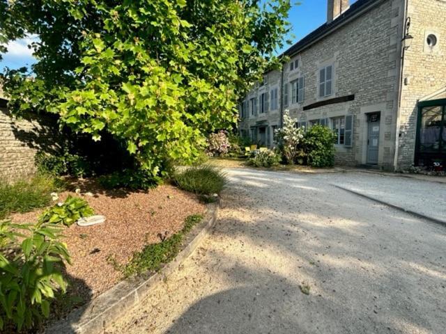 Chambres D'Hotes Dans Une Maison De Caractere Mussey-sur-Marne Exterior photo